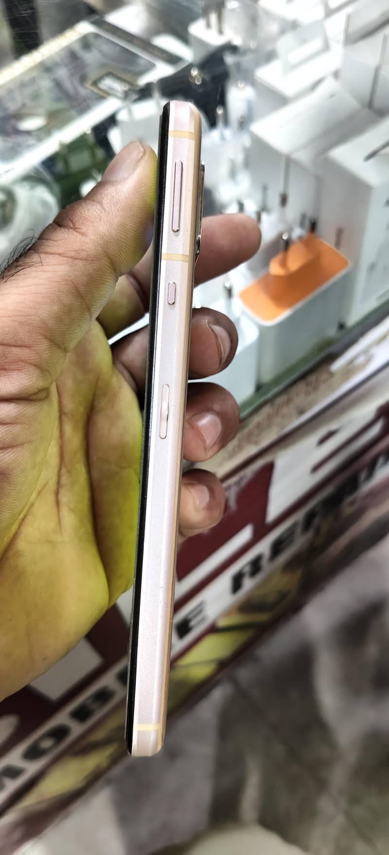 Sharp Aquos Sense 5g 1