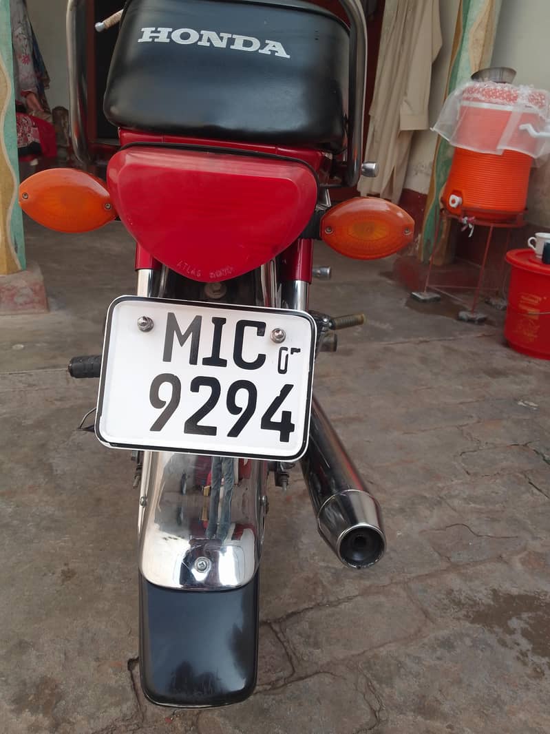For sell 2007 model cd 2