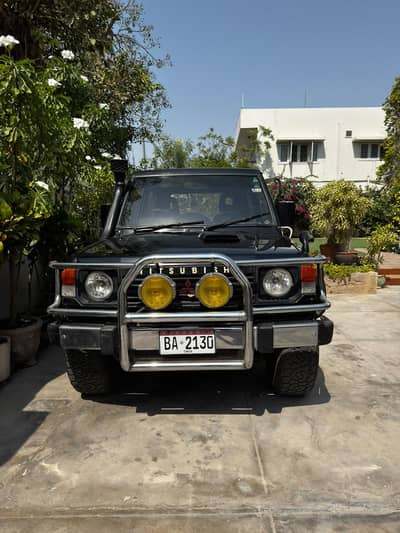 Mitsubishi Pajero Exceed 2.5D 1987
