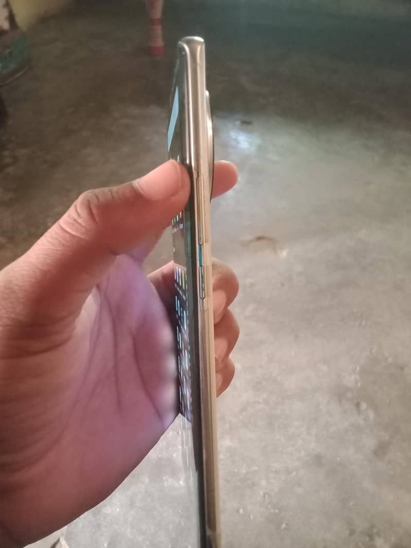 Tecno spark 20 pro plus 2