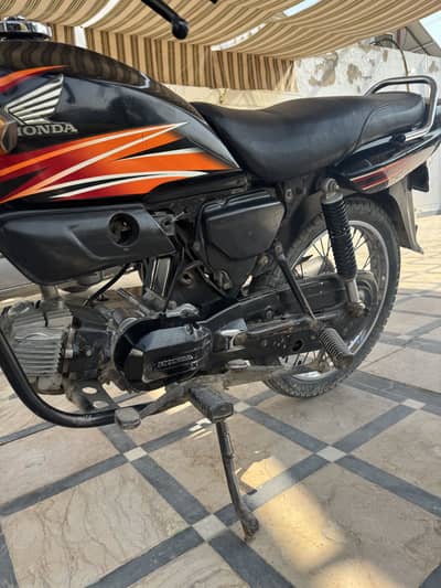 Honda Pridor 100cc | 2017 Model | Sukkur Registered