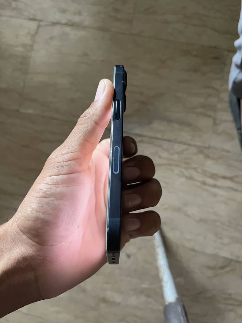 Apple iPhone 13 Bypas 1
