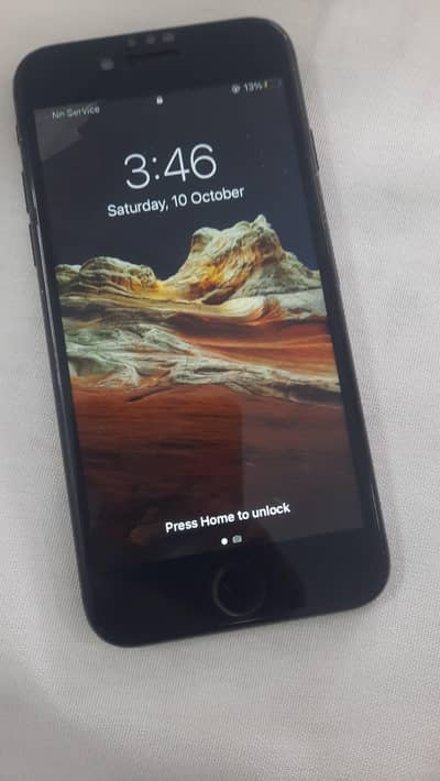 Apple iPhone 7