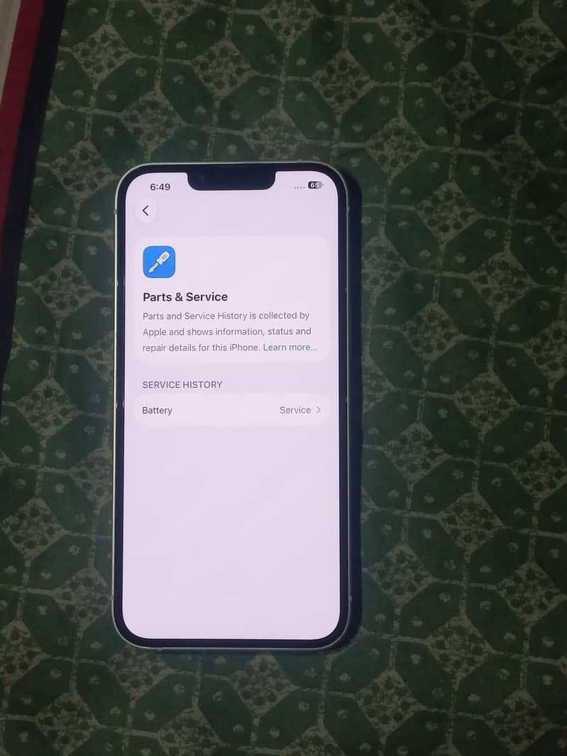 Apple iPhone 13 4