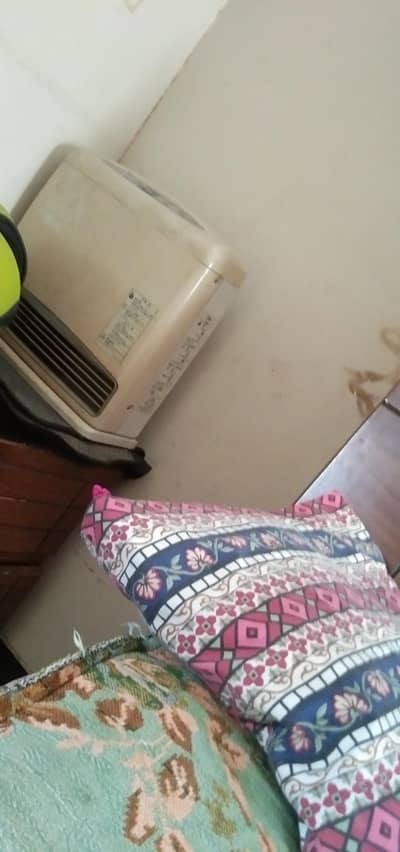 excellent condition natural gas rinnai heater Japan made