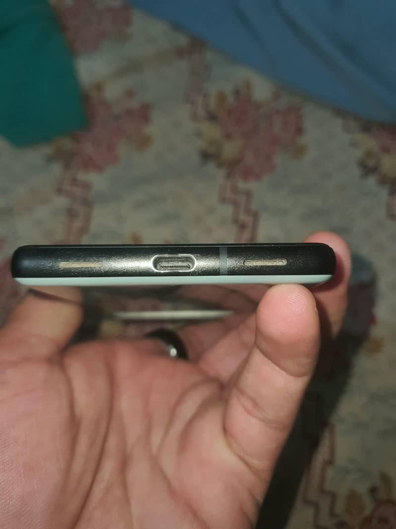 Google Pixel 6a 0