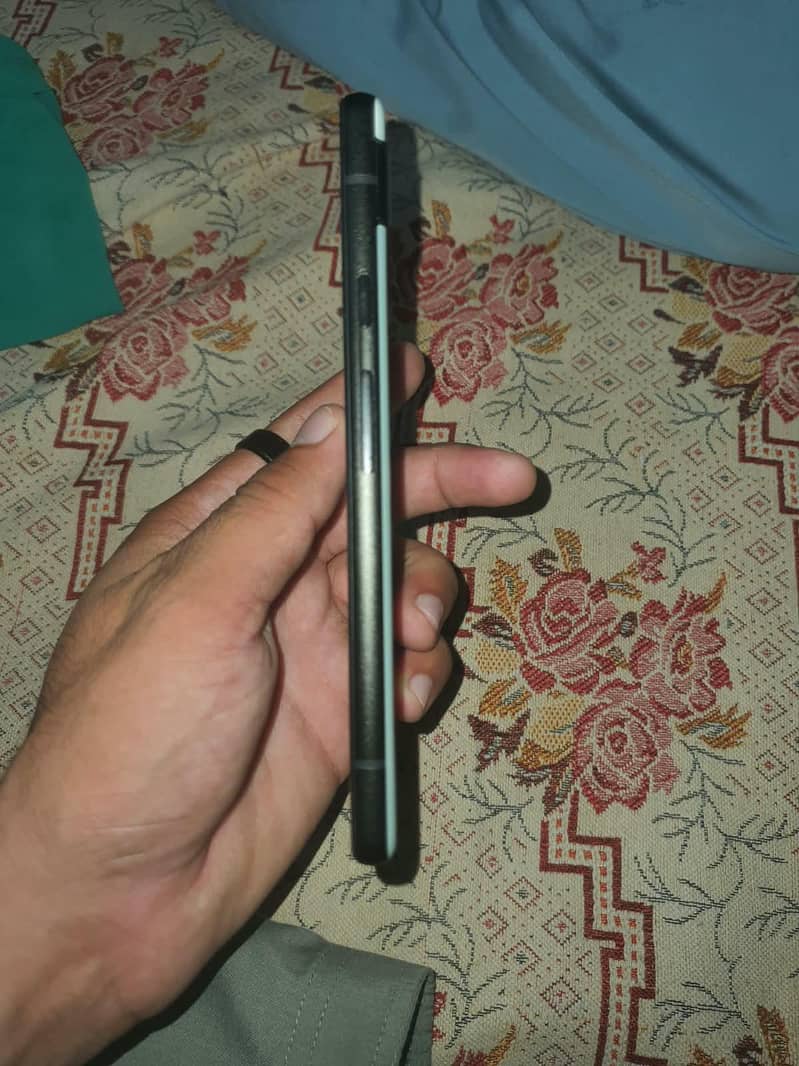 Google Pixel 6a 3