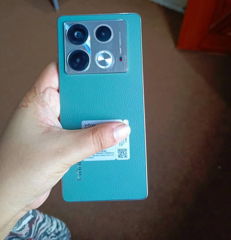 Infinix Note 40 2
