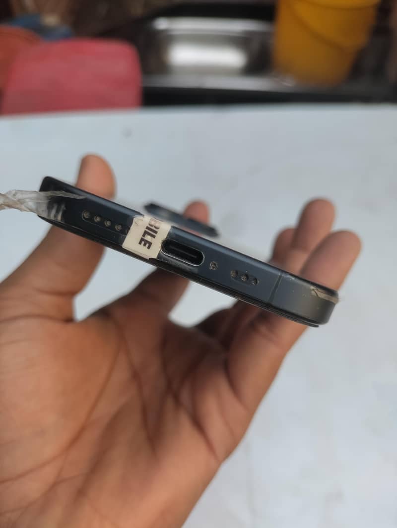 Apple iPhone 15 Pro 7