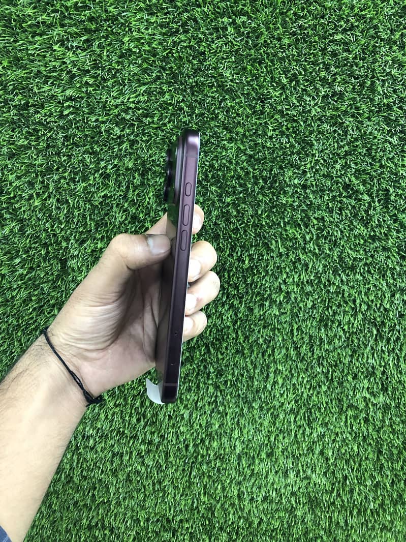 Apple iPhone 18 Pro Max 2