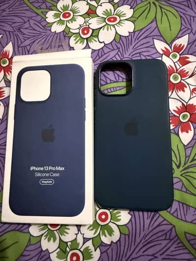 Apple 13 Pro Max Silicon Blue Case