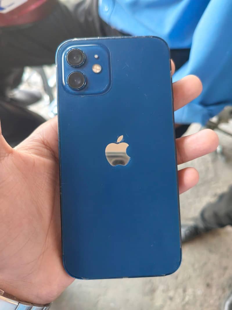Apple iPhone 12 0