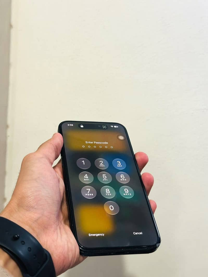 Apple iPhone 15 plus 1