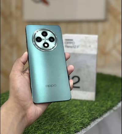 OPPO Reno12 F