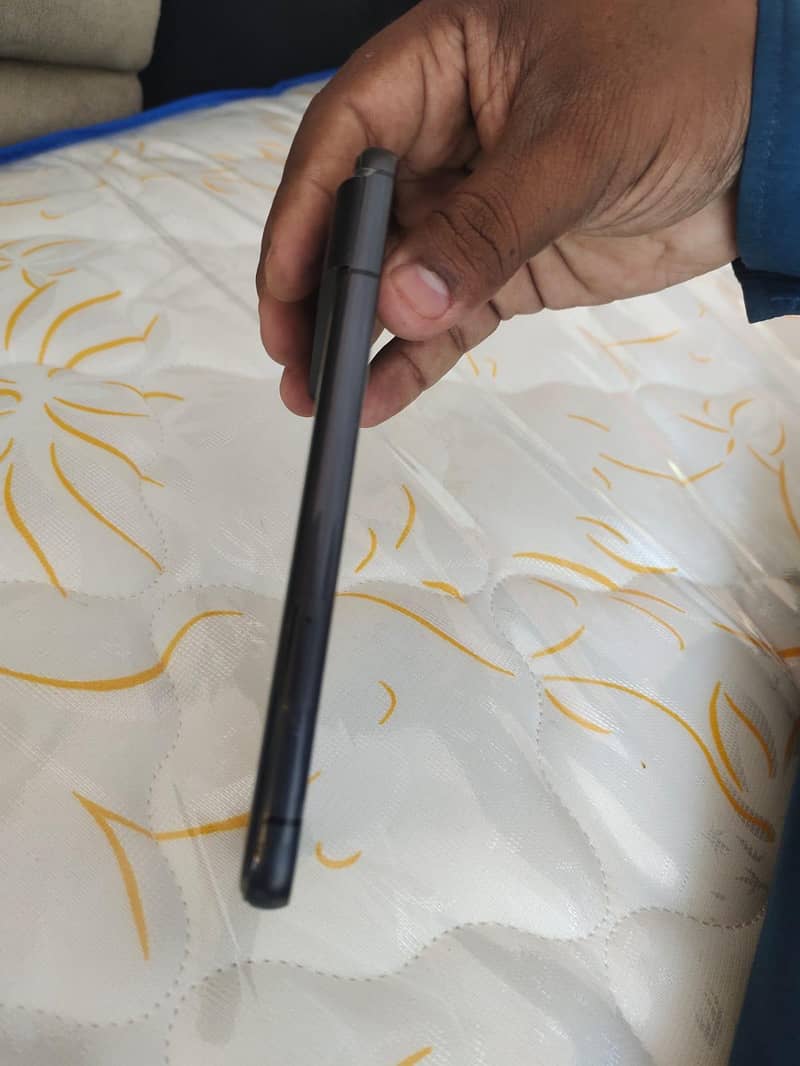 Google Pixel 8 6