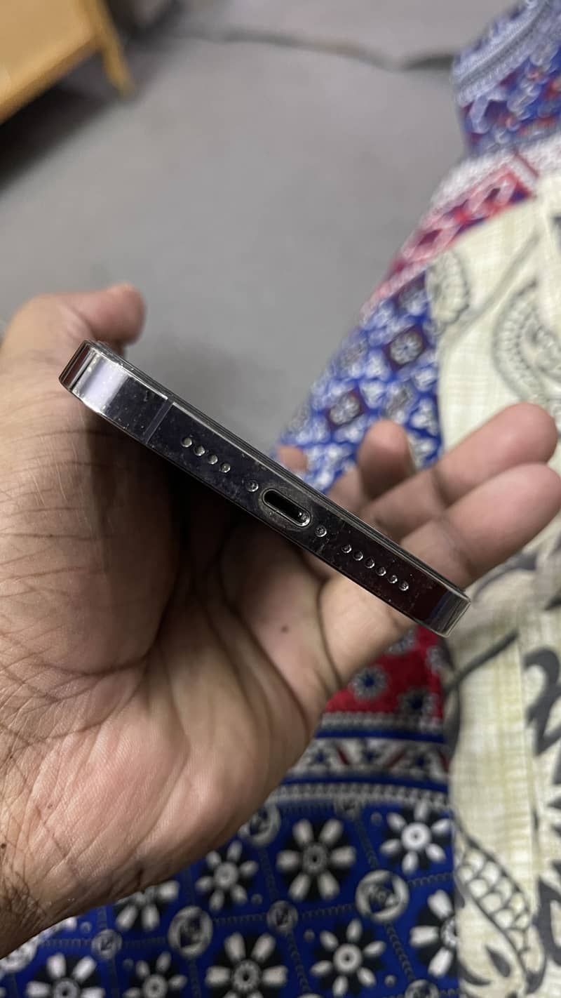 Apple iPhone 14 Pro Max 5