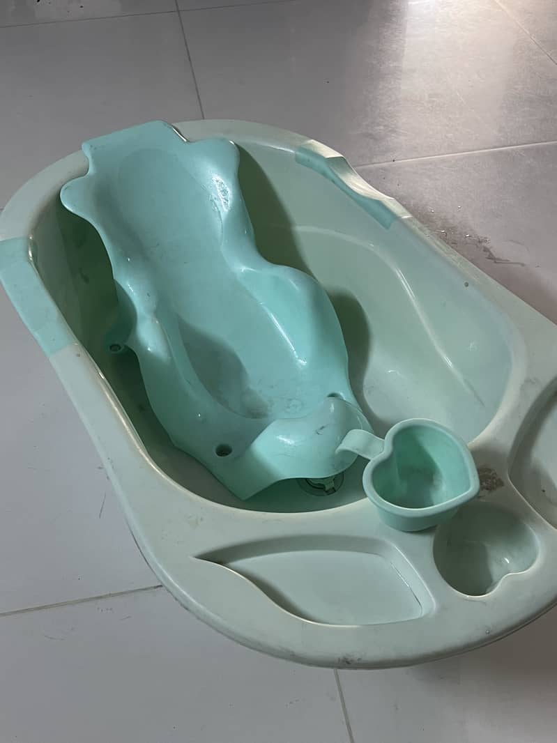 Bath tab for babies 9