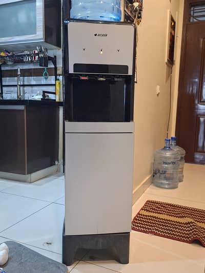 Water Dispenser arcelik / Dawlance