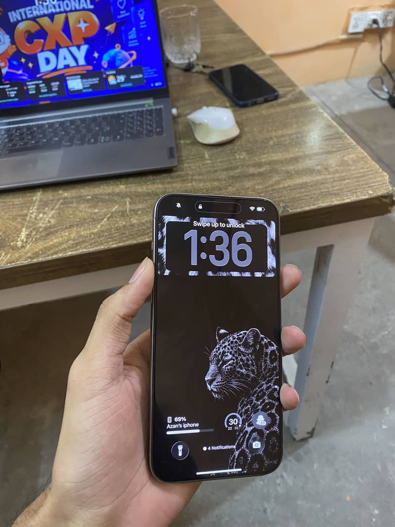 Apple iPhone 15 Pro Max 3