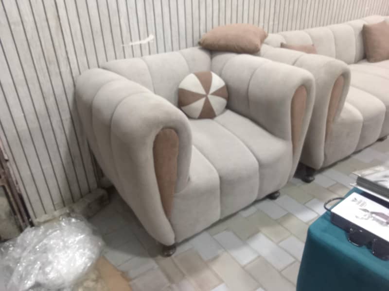 SOFA MAKERS 2