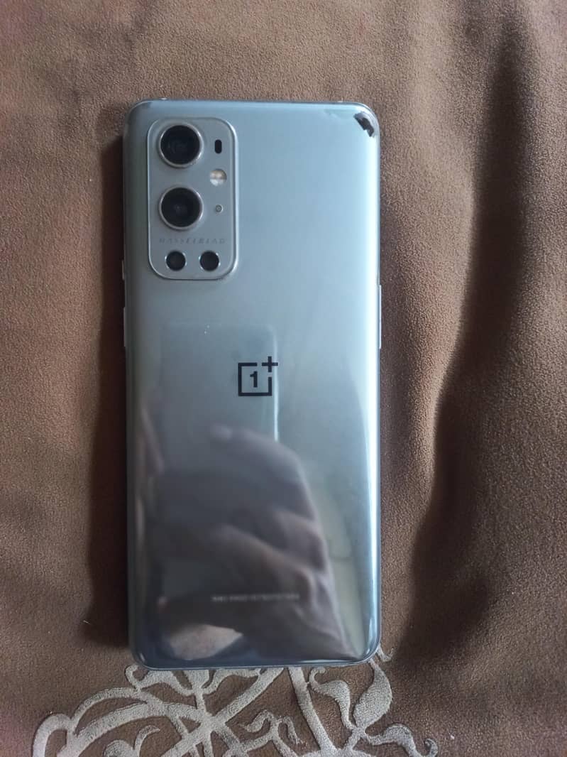 One Plus 9 Pro 5