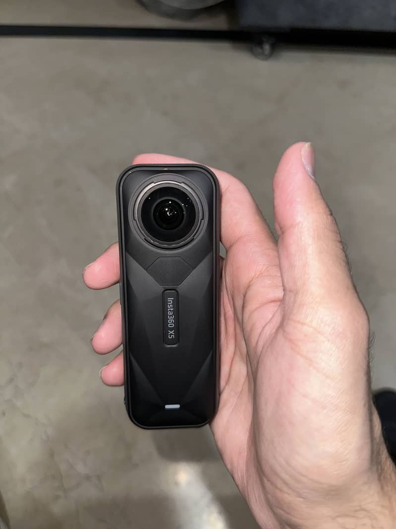Insta360 X5 Camera Bundle | Extra Battery | Complete Accessories 1