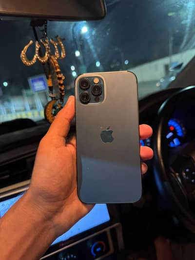 Apple iPhone 12 Pro