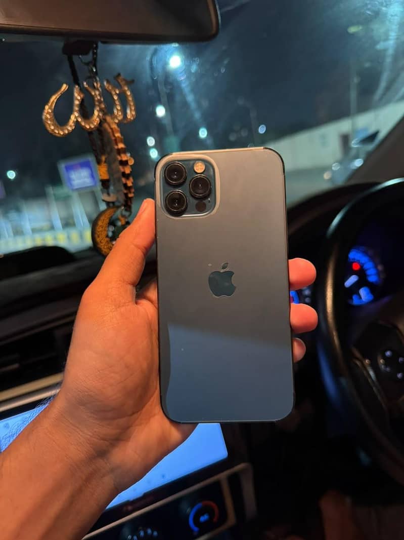 Apple iPhone 12 Pro 0