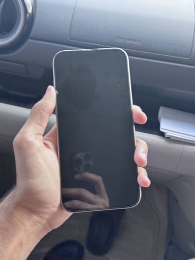 iPhone 16 Pro Max jv
