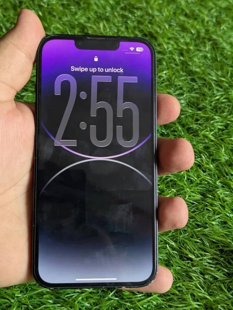 iPhone 14 1