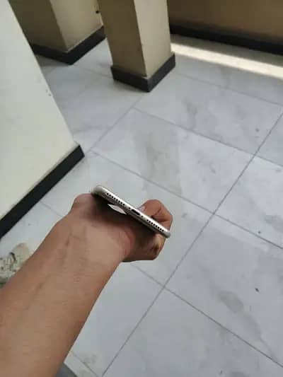 Apple iPhone 7 Plus 4