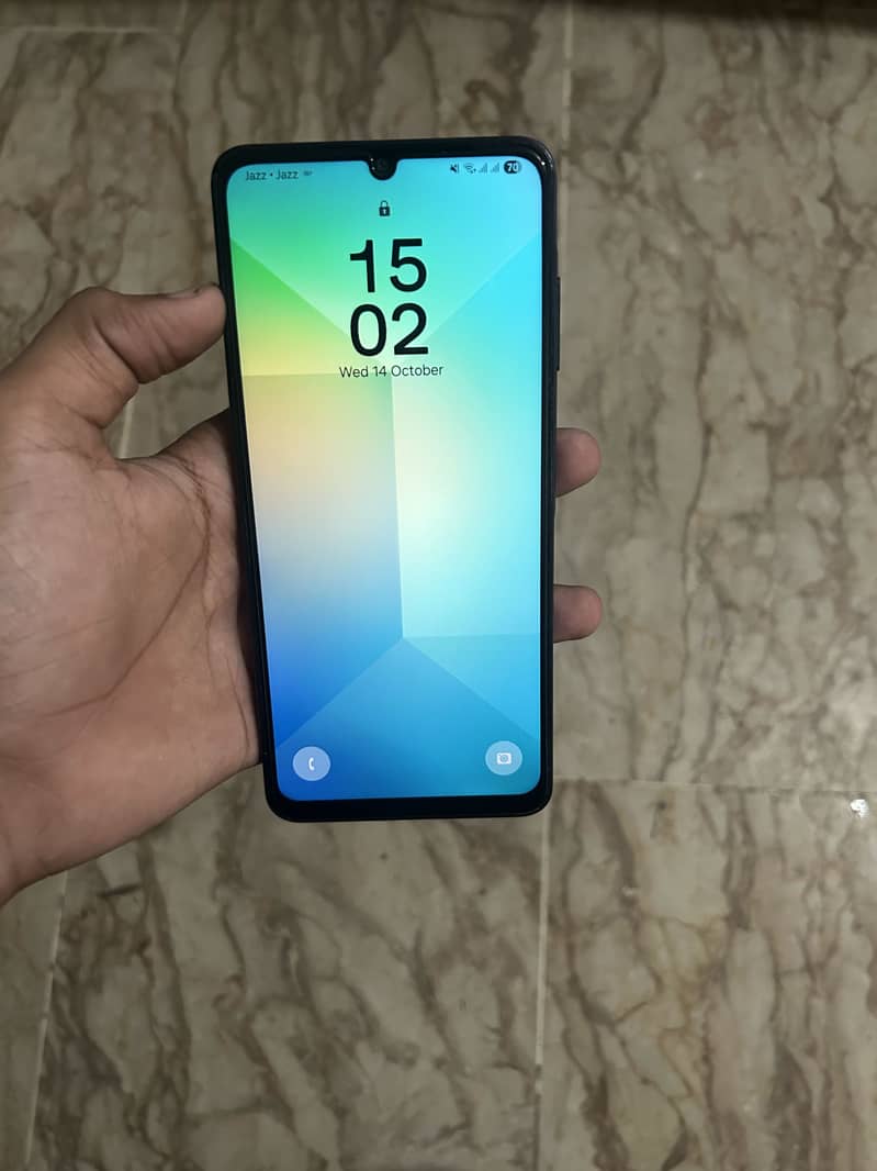 Samsung A06 1