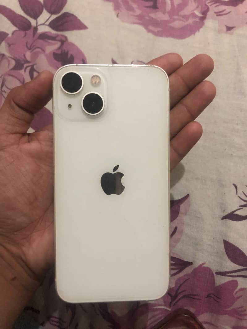 Apple iPhone 13 0