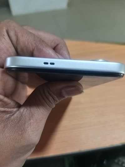 Infinix Hot 50i