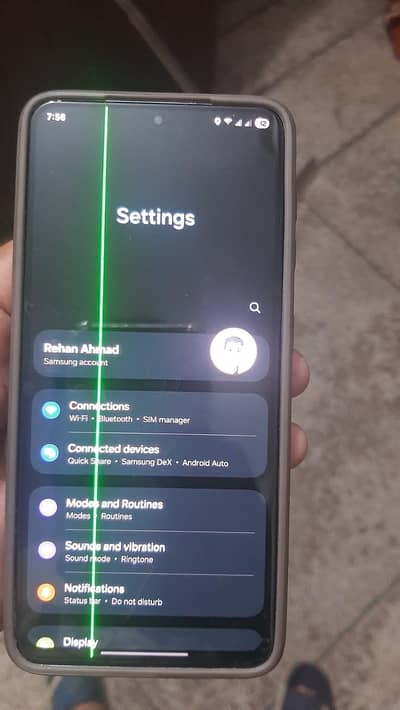 Samsung Mobile S21 green line in display
