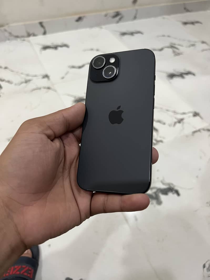 Apple iPhone 15 6