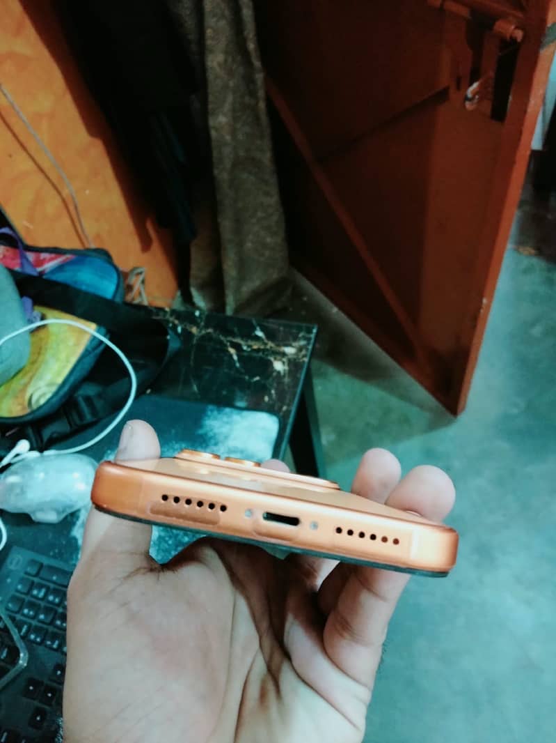 Apple iPhone 14 Pro Max 2