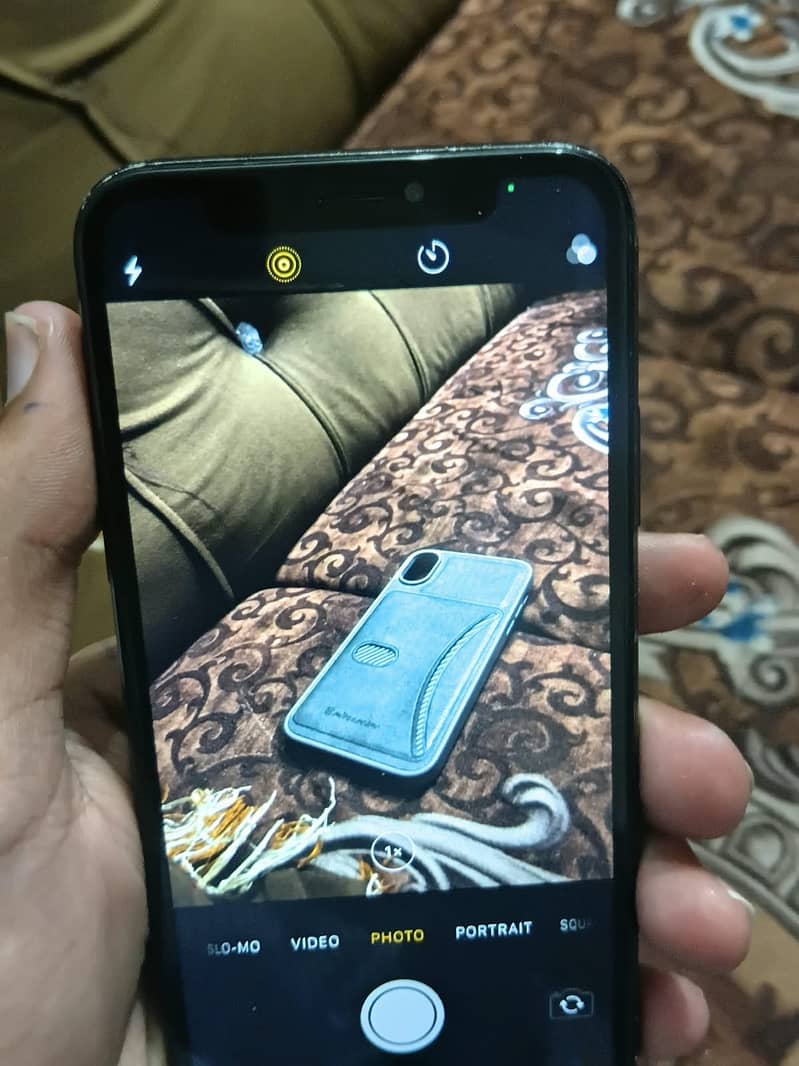 Apple iPhone X 1