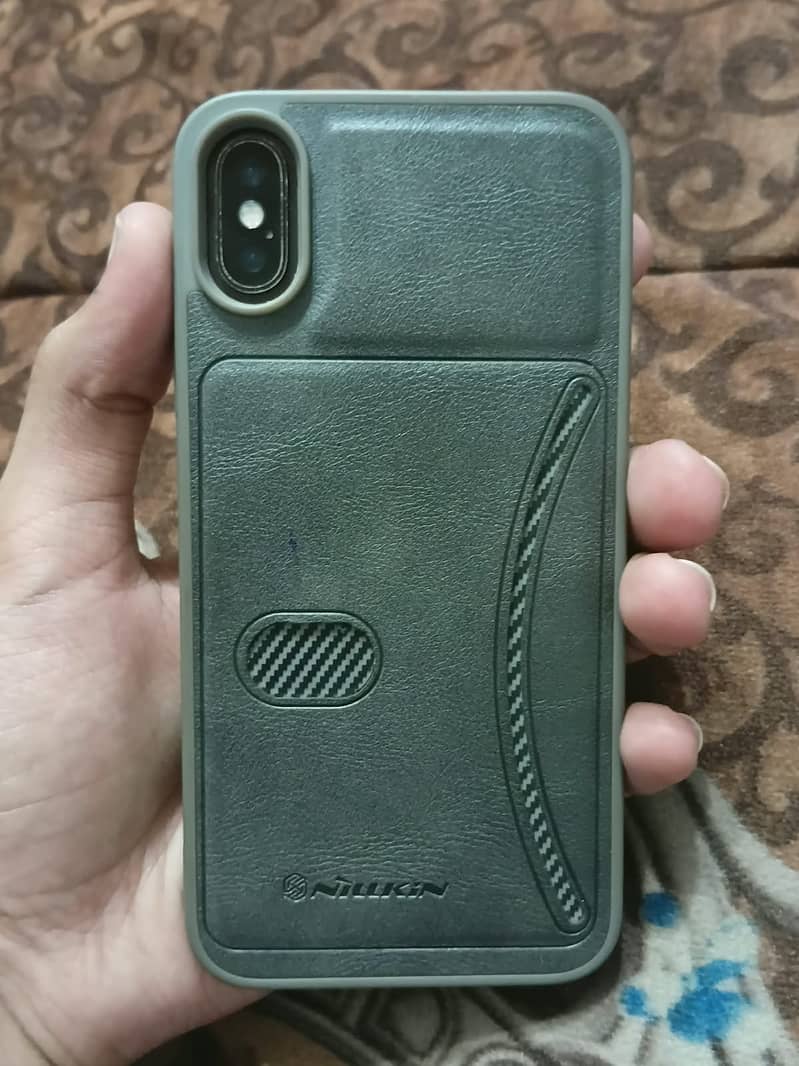 Apple iPhone X 6