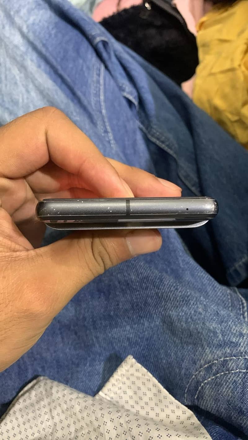 Google Pixel 7 4