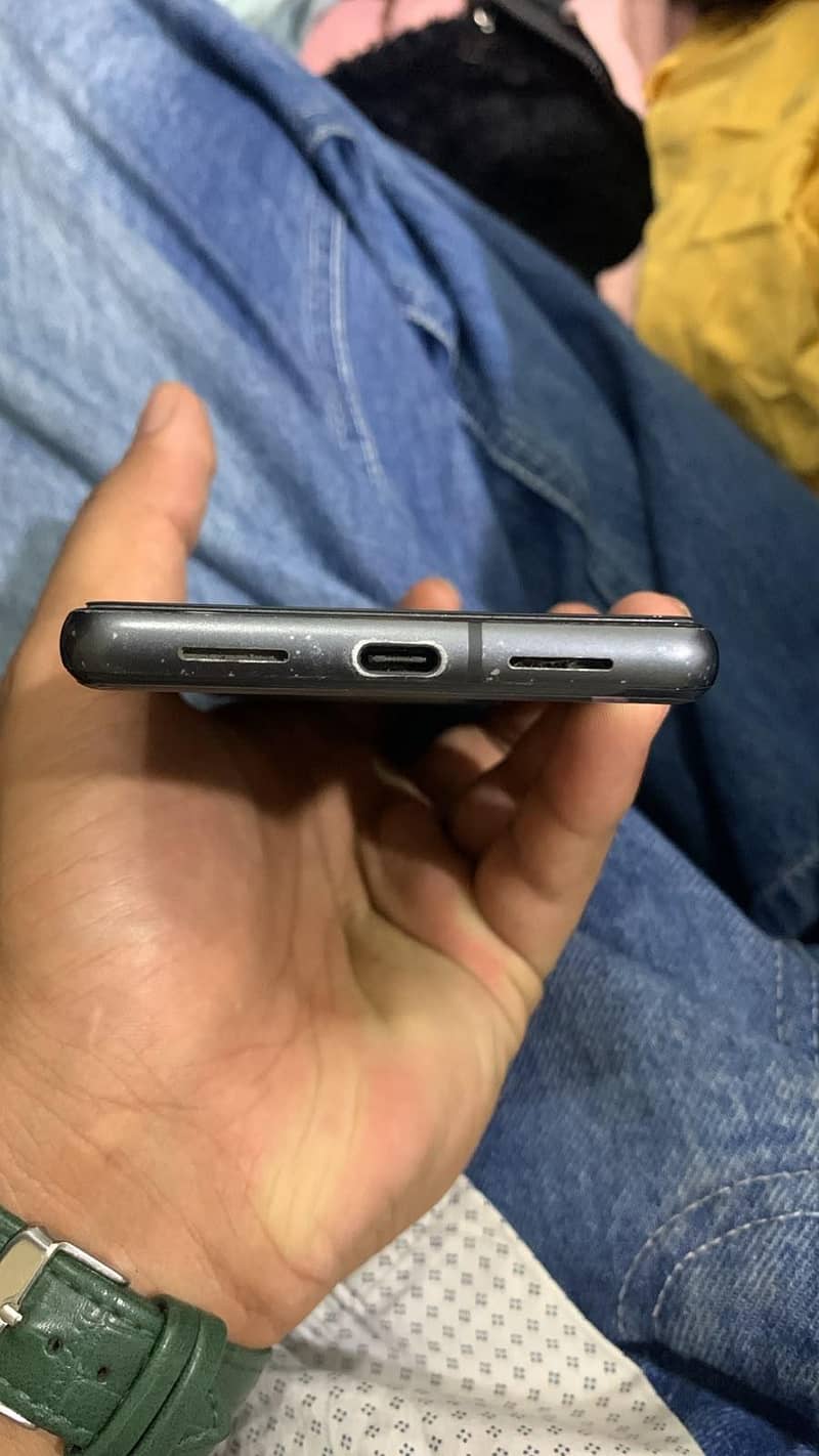 Google Pixel 7 5