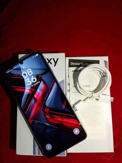 SAMSUNG A07 (4 GB RAM/128GB ROM ) UNDER 5 +  MONTHS WARRANTY.
