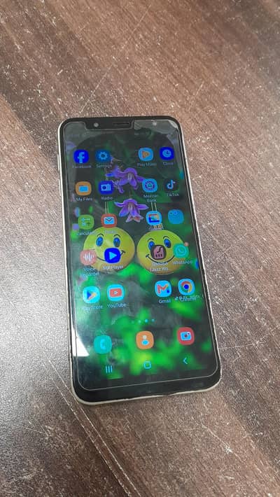Samsung Mobile J6