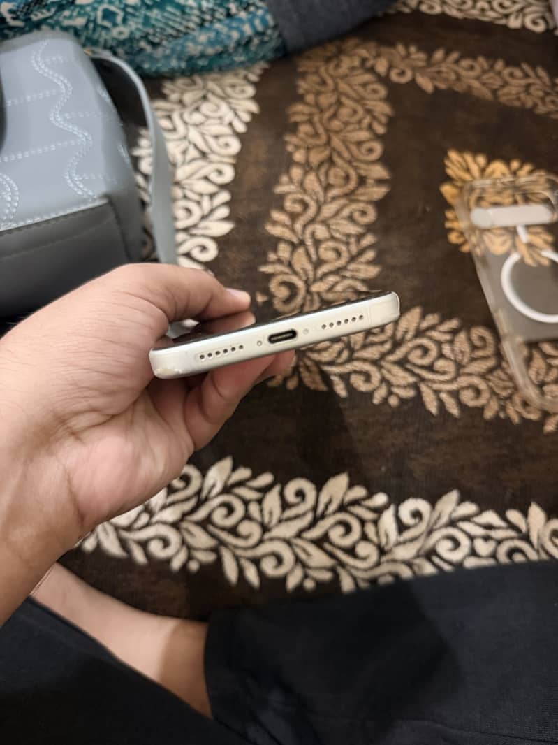 Apple iPhone 17 Pro Max 1