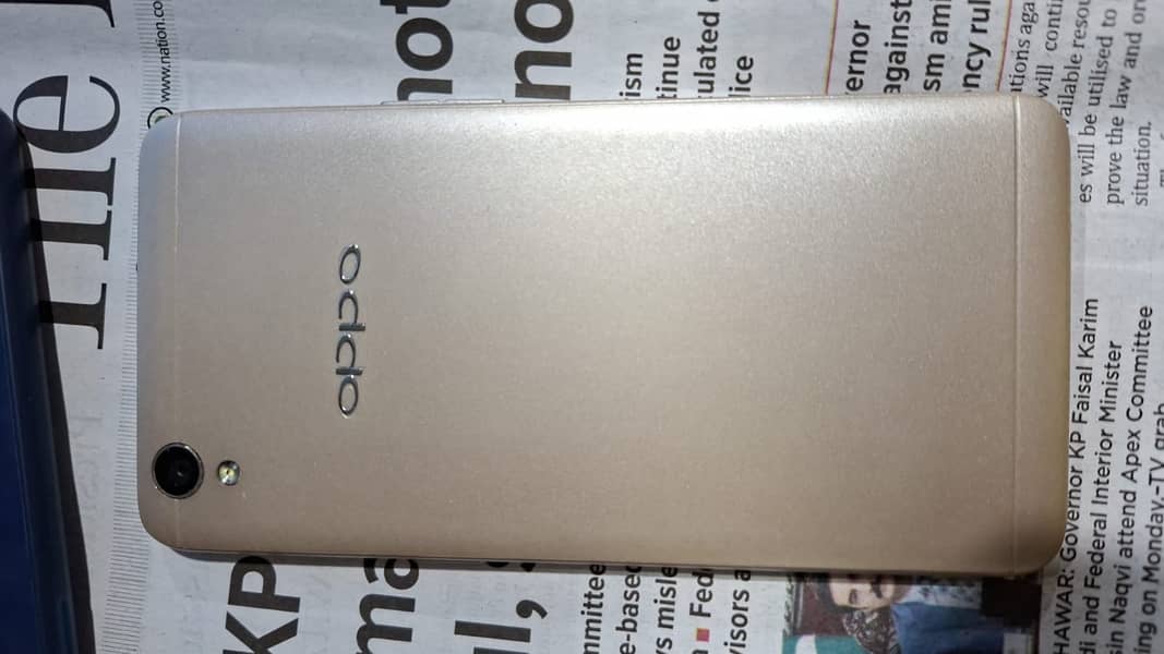 OPPO A37 1
