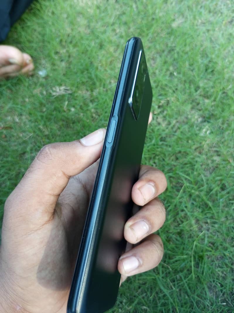 OPPO A76 0