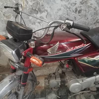 13 model Honda cd 70 original tapay claii ok no falt condition 10 by 9