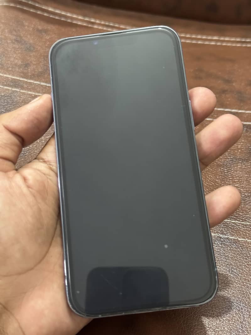 Apple iPhone 13 Pro 1