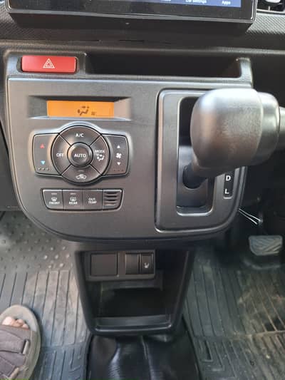 Suzuki Alto 2015 X variant full option top of the line