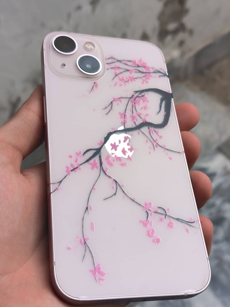 Apple iPhone 13 2